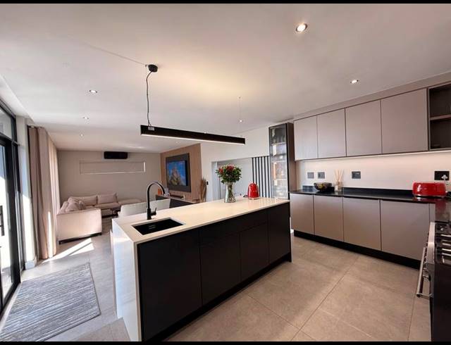 4 BEDROOM HOUSE FOR SALE IN FOUNTAINBROOK ESTATE